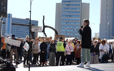 Mielenosoitus Ratamon yöpäivystyksen puolesta: Jenni Aikion puheenvuoro